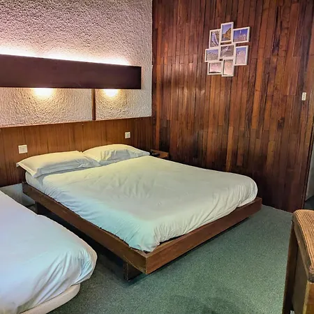 Gergovia Hotel 2*