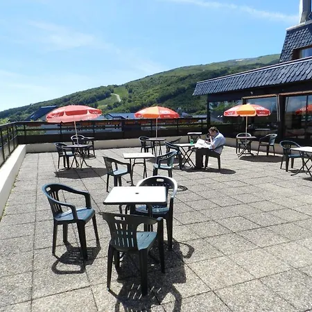 Hotel Gergovia 2*